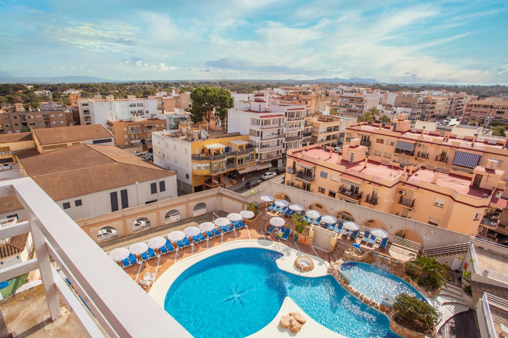 Kilimanjaro Hotel 3*